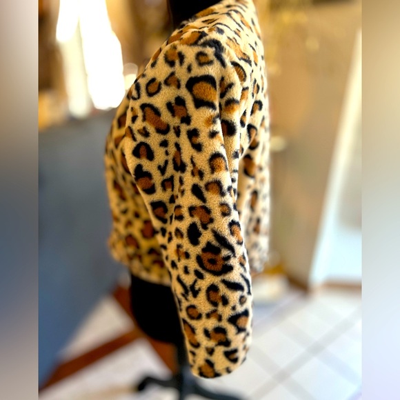 Woman’s Calvin Klein Cropped Leopard Jacket Cardigan Shrug Coat Top Size S New - Picture 4 of 11